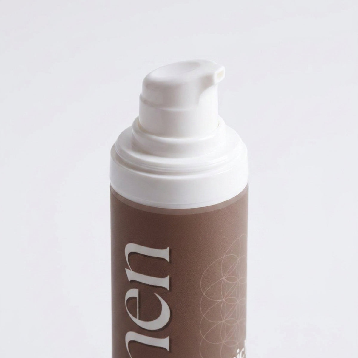 FOLUMEN ceramide recovery night cream close up