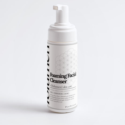FOLUMEN foaming facial cleaner front