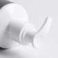 FOLUMEN hydrating conditioner close up